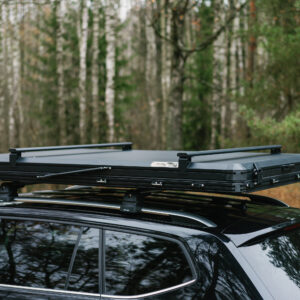 Aliuminio korpuso uždaro tipo automobilio stogo palapinė TIME4ADV (trikampė)