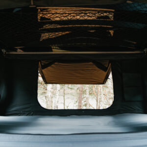 Plastikinio ABS korpuso uždaro tipo automobilio stogo palapinė TIME4ADV ABS (kubo formos)